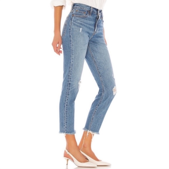 LEVI'S Premium Jeans Women WEDGIE Distressed Frayed Hem Straight Leg Size 34 NWT - Picture 2 of 8